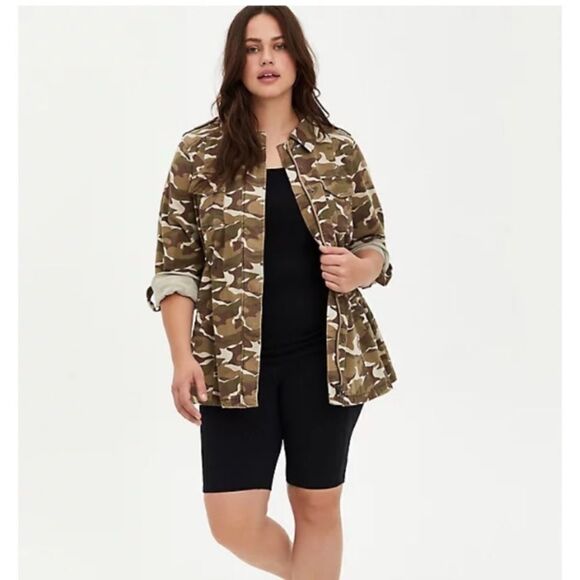 Torrid Camouflage Embroidered Detailed Jacket Boho Festival Utility Modern - Picture 2 of 14